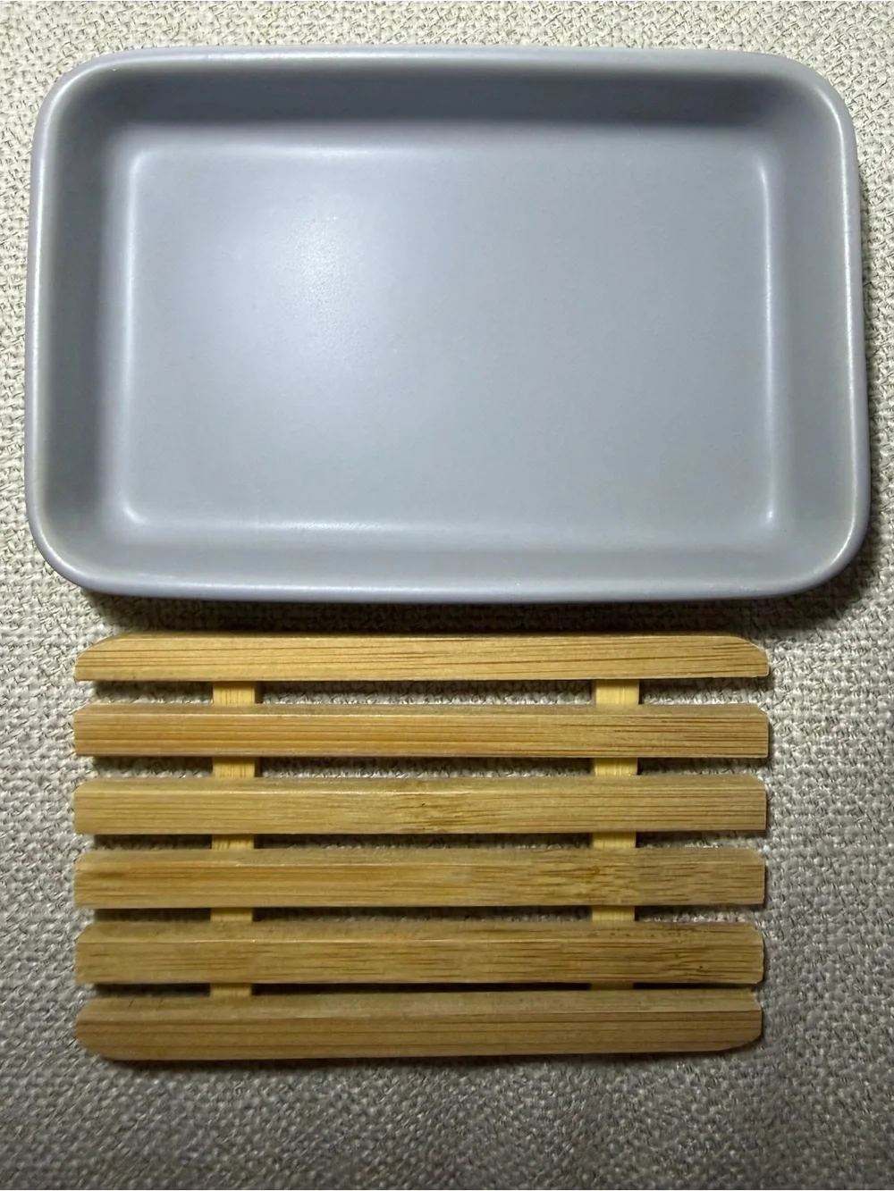 Buff City Soap Aloe + Clover Bar Soap & Porcelain Bamboo Soap Dish Set NEW
